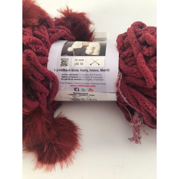 LOT OF 7 Red Skeins: Loops and Threads Charisma Bulky Weight yarn - Picture 16 of 16